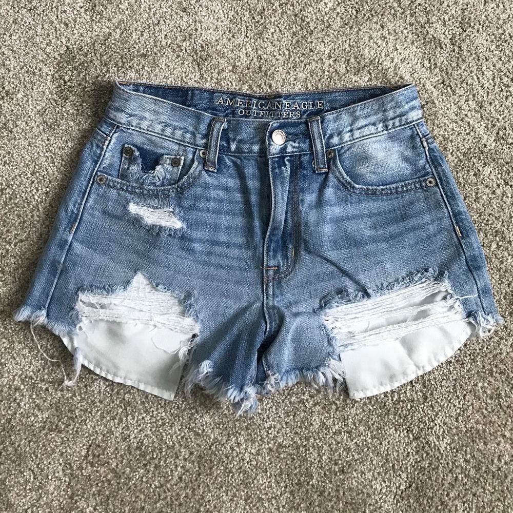 American Eagle Vintage High rise festival Short 0